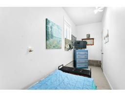 106b Ch. De La Montagne, L Ile Du Grand Calumet, QC J0X1J0 Photo 22