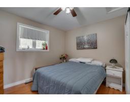 106b Ch. De La Montagne, L Ile Du Grand Calumet, QC J0X1J0 Photo 25