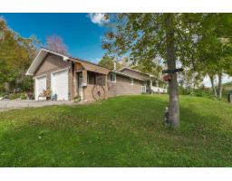 106b Ch. De La Montagne, L Ile Du Grand Calumet, QC J0X1J0 Photo 42