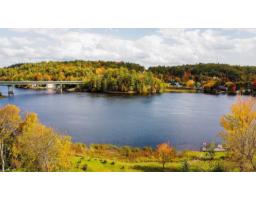 106b Ch. De La Montagne, L Ile Du Grand Calumet, QC J0X1J0 Photo 44