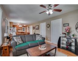 106b Ch. De La Montagne, L Ile Du Grand Calumet, QC J0X1J0 Photo 41