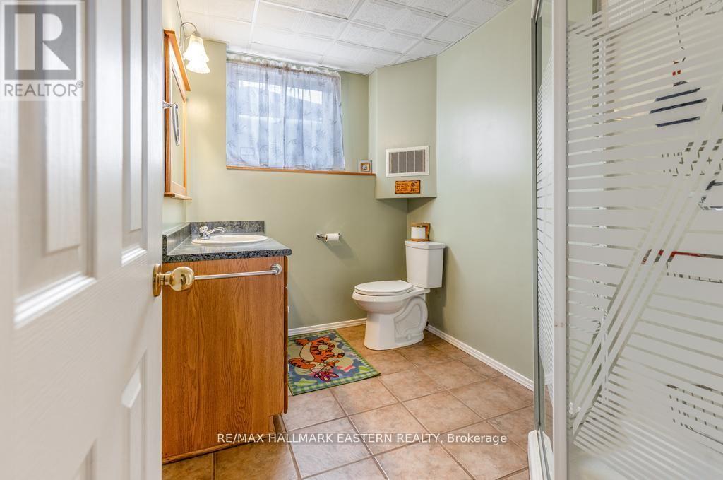 1755A SALEM ROAD - 33