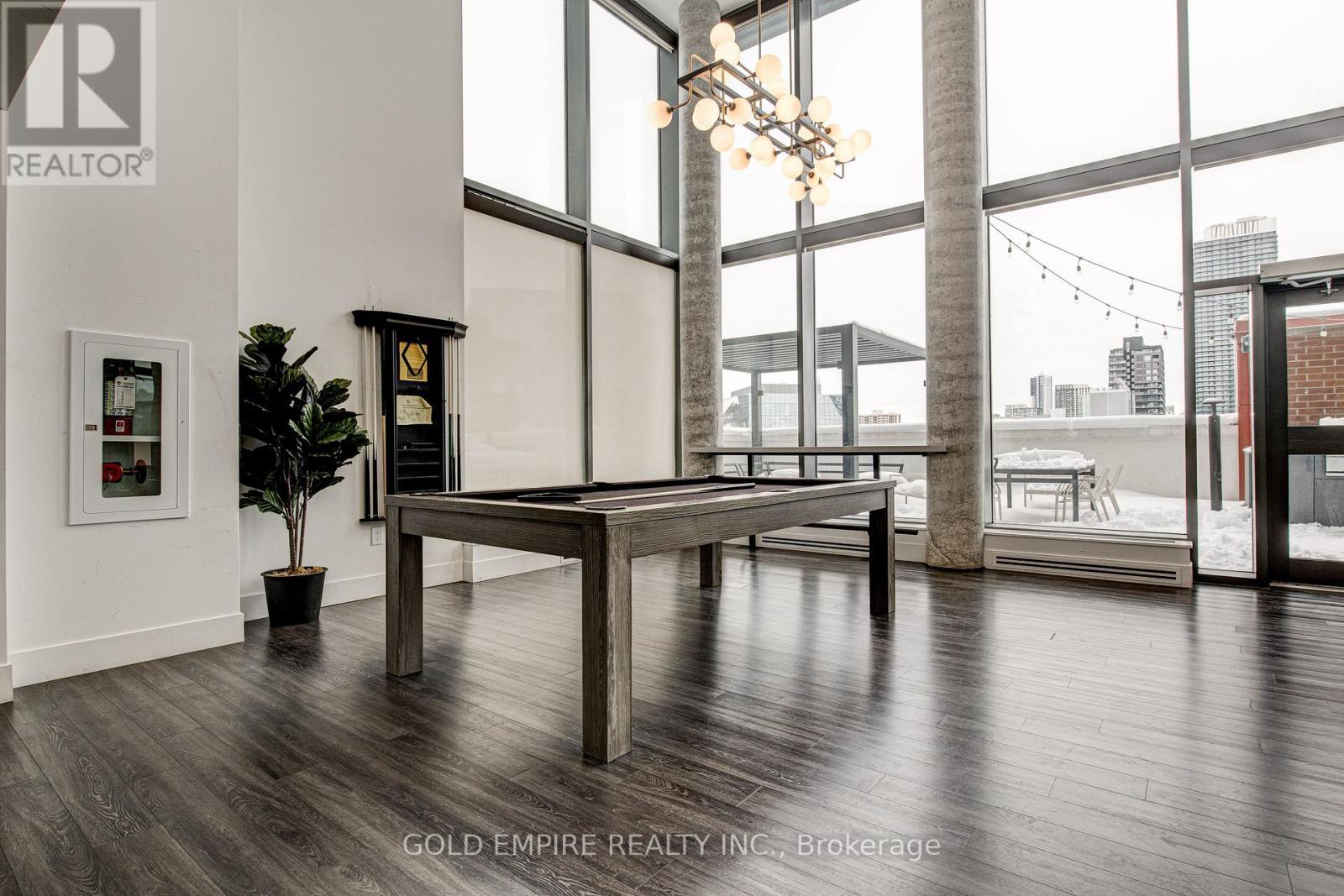 #2905 15 WELLINGTON STREET S - 39