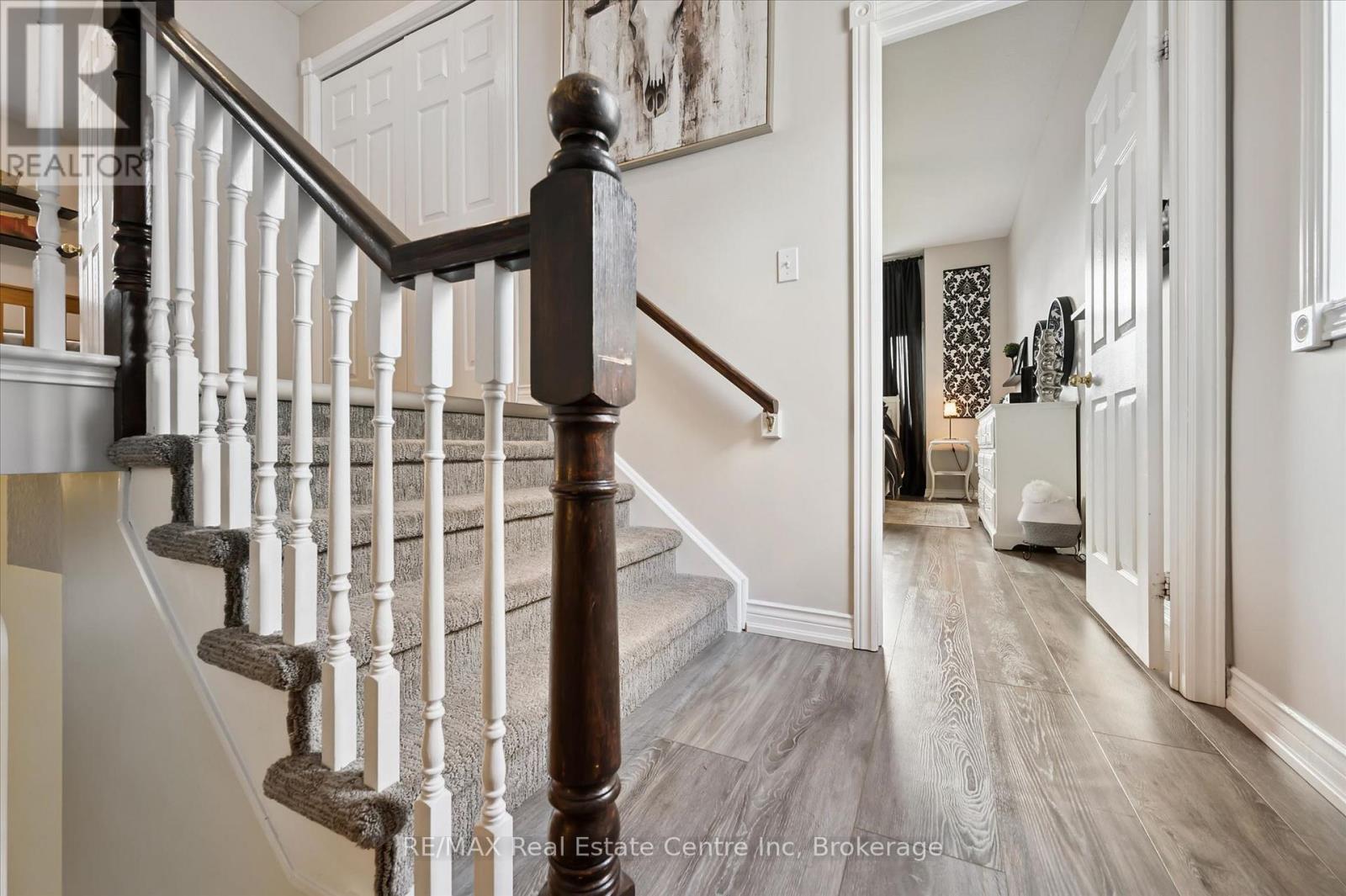 124 GIBBONS DRIVE - 24