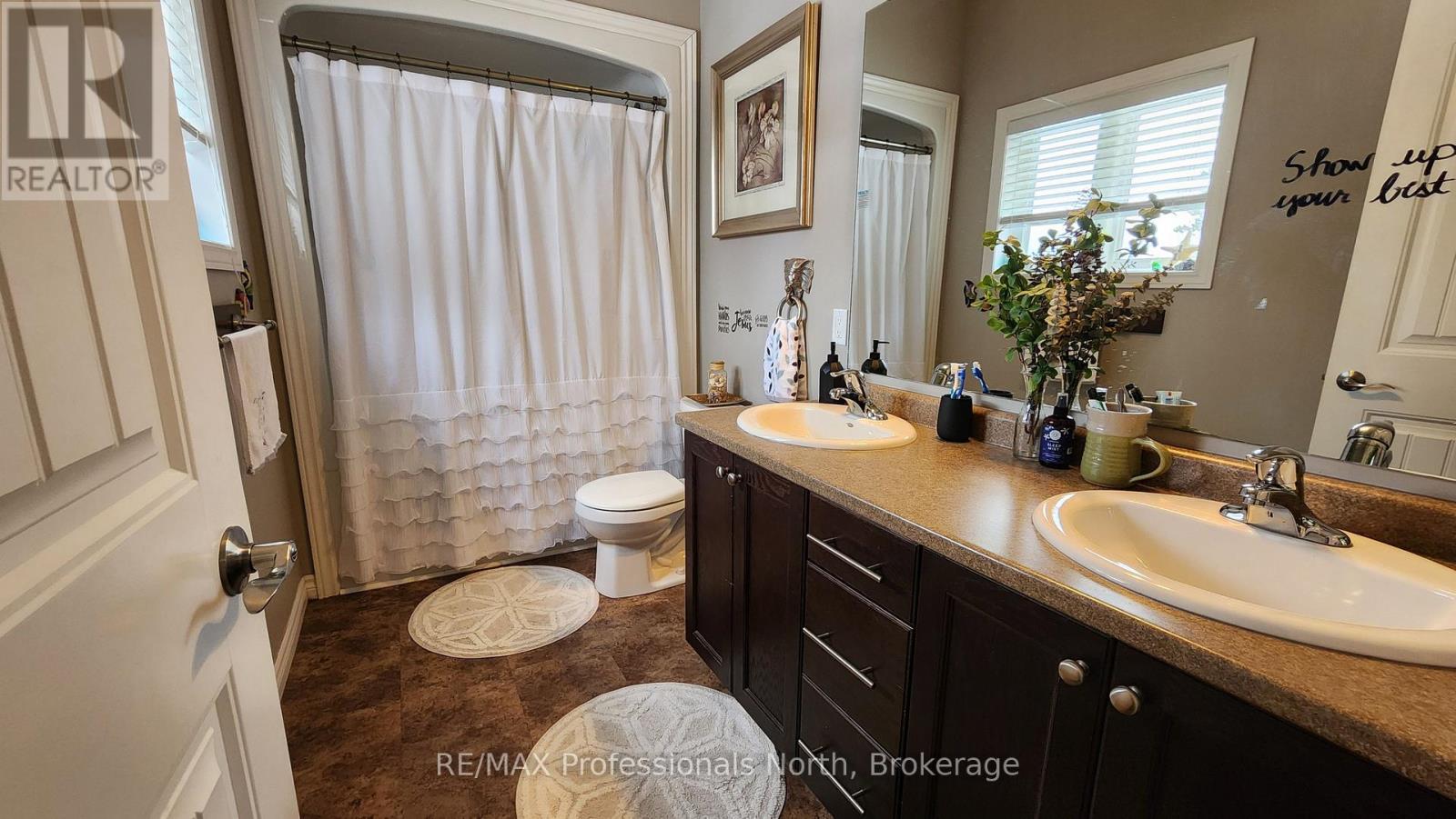 5 GREAVES AVENUE - 21