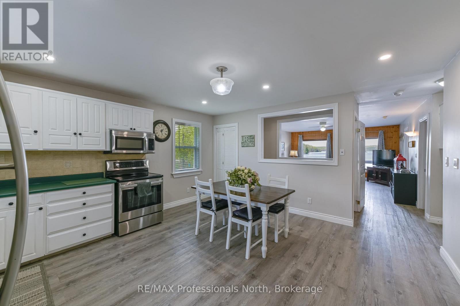 1031 LODGE LANE - 10