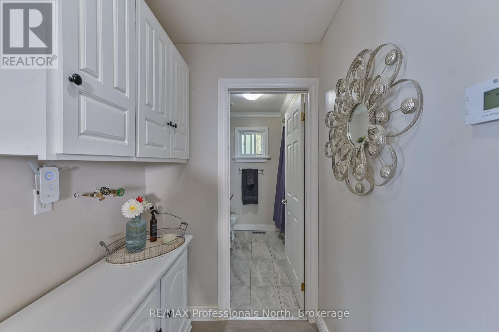 1031 LODGE LANE - 14