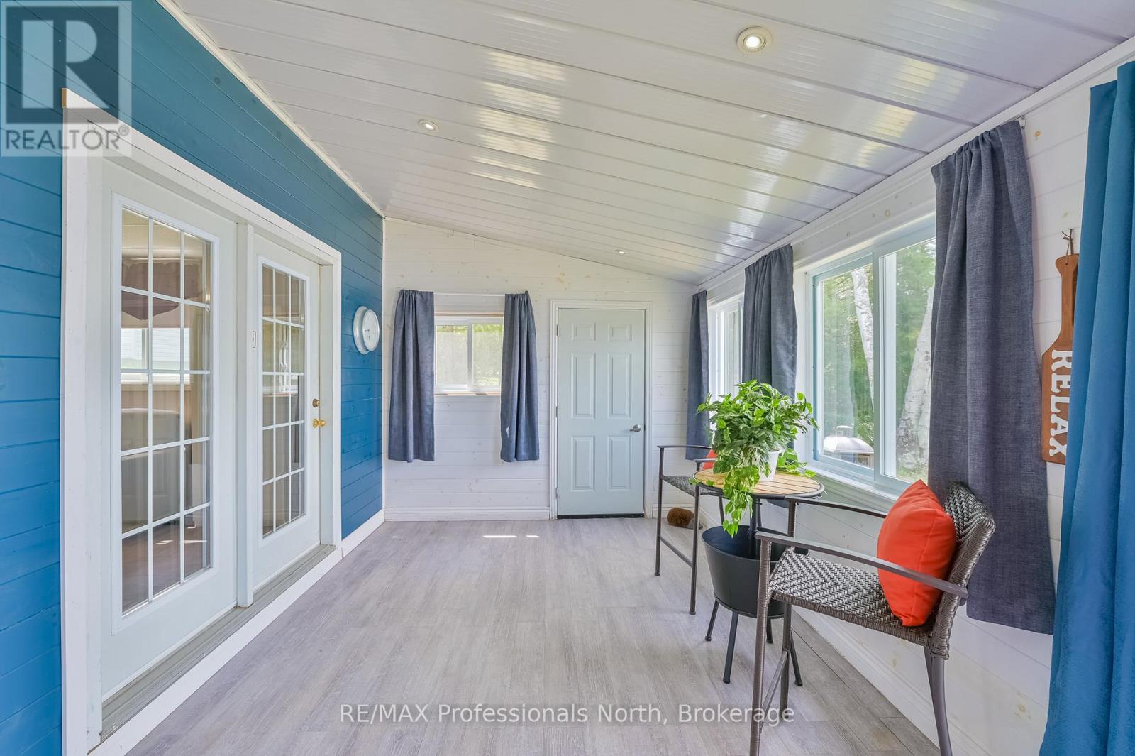 1031 LODGE LANE - 30