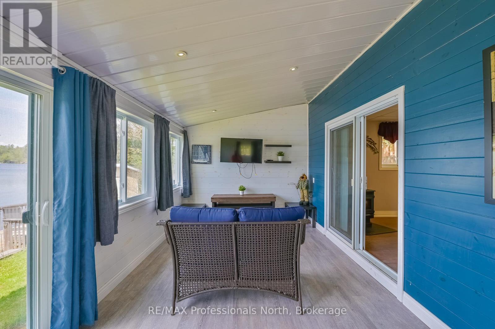 1031 LODGE LANE - 31