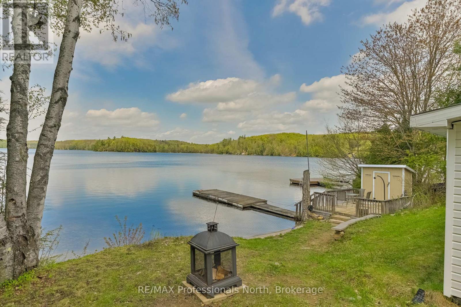1031 LODGE LANE - 38