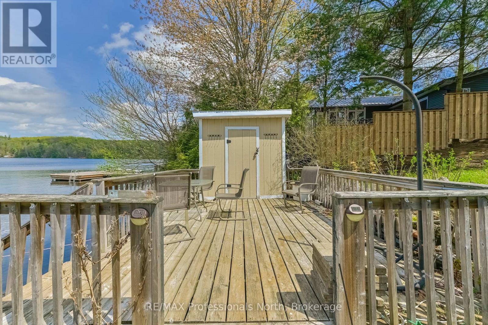 1031 LODGE LANE - 39