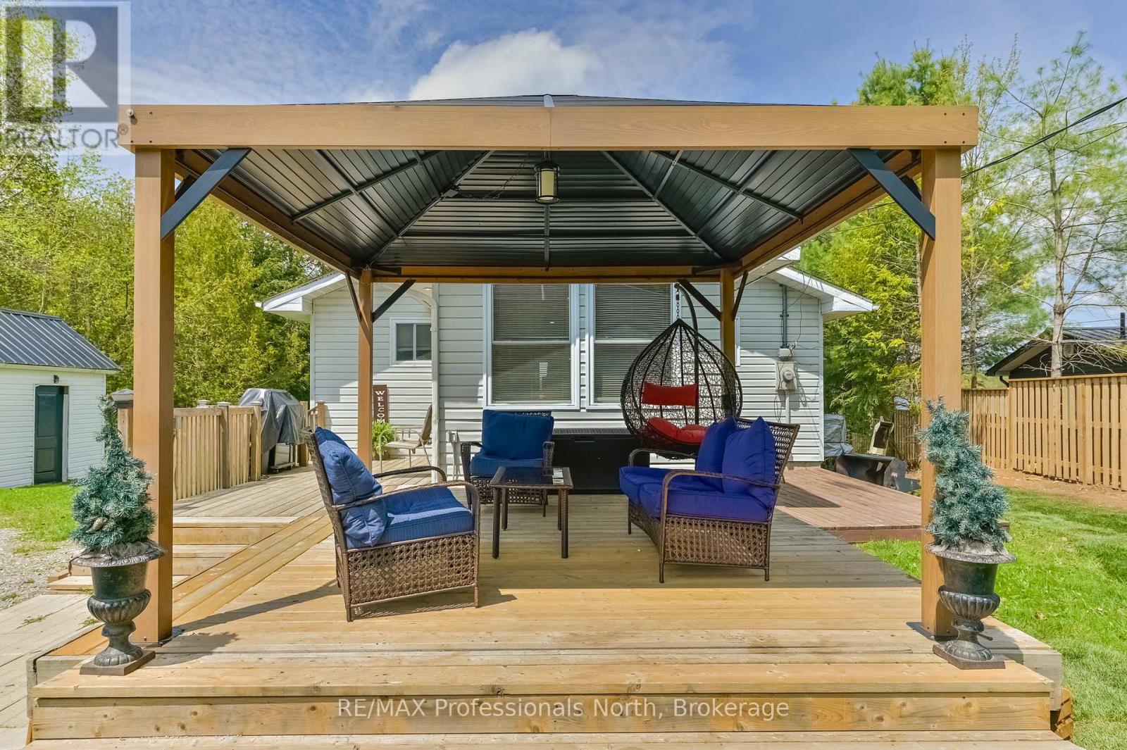 1031 LODGE LANE - 4