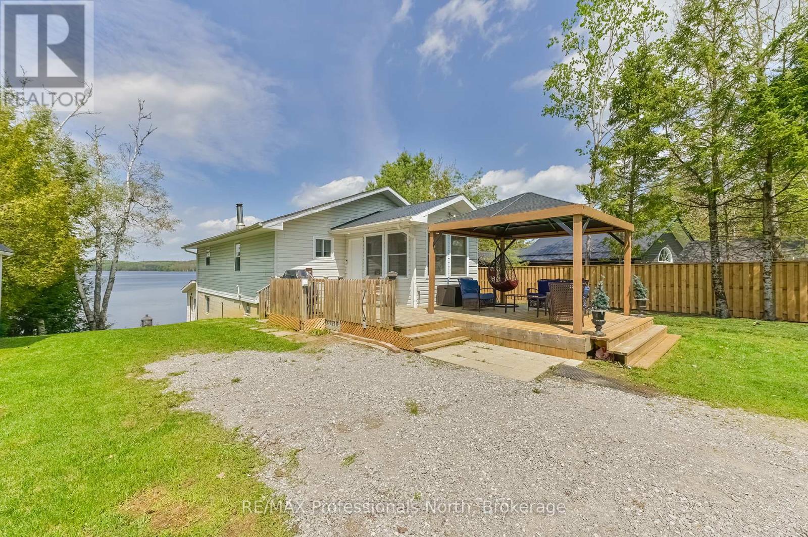 1031 LODGE LANE - 7
