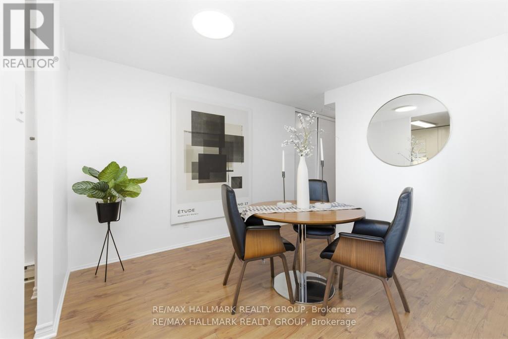 #2003 71 SOMERSET STREET W - 18