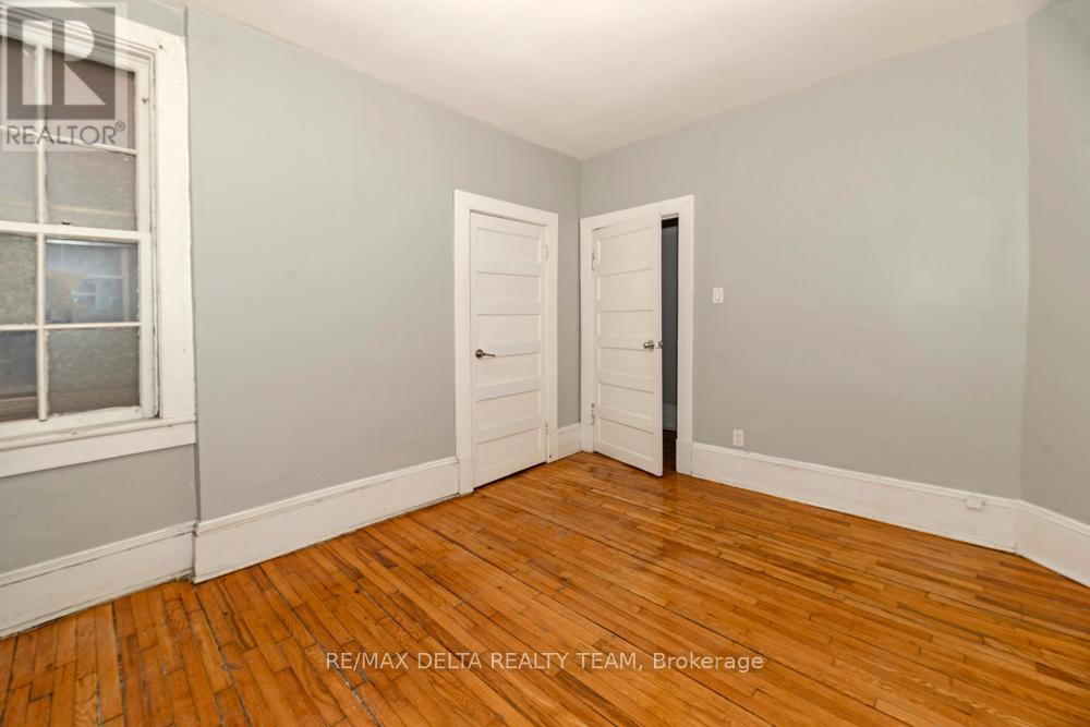 225 ST. PATRICK STREET - 14