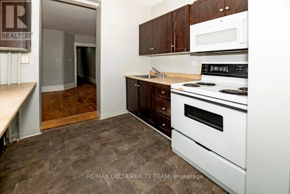 225 ST. PATRICK STREET - 18