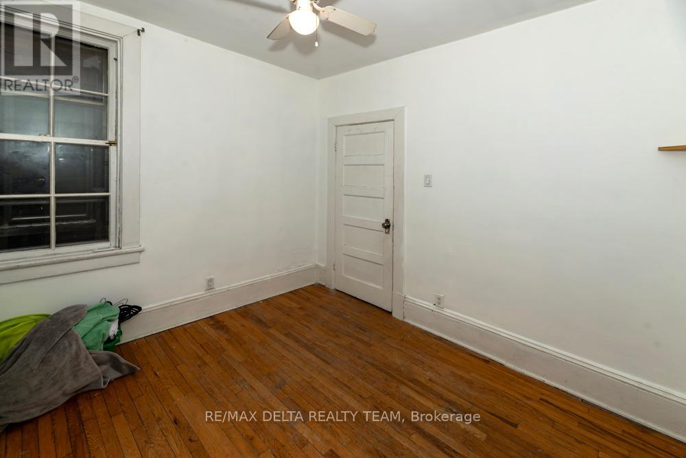 225 ST. PATRICK STREET - 20