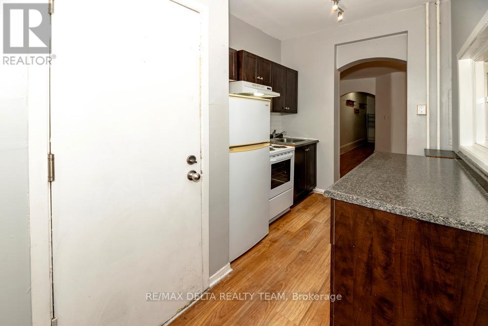 225 ST. PATRICK STREET - 25