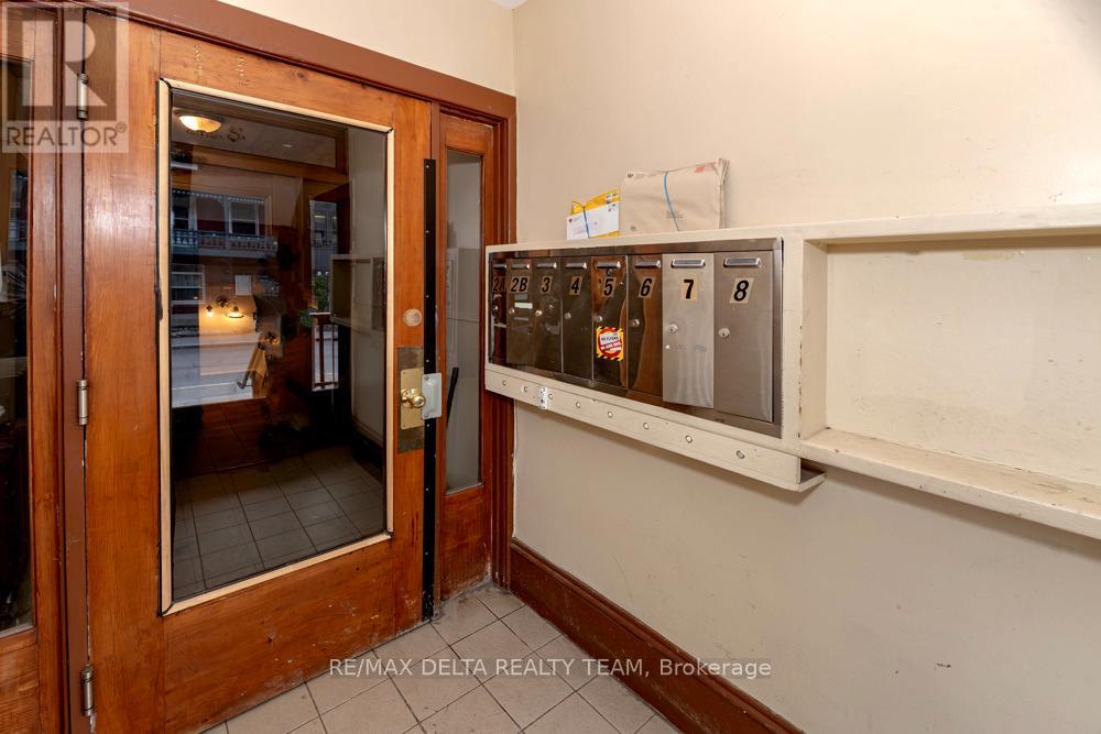 225 ST. PATRICK STREET - 9