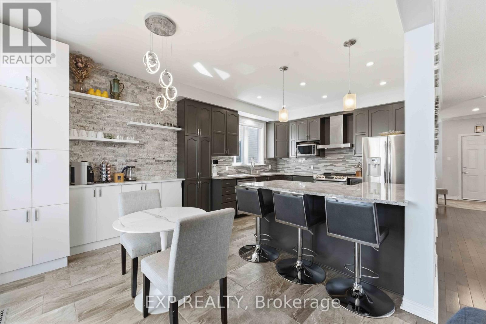 1132 ROCKY HARBOUR CRESCENT - 23