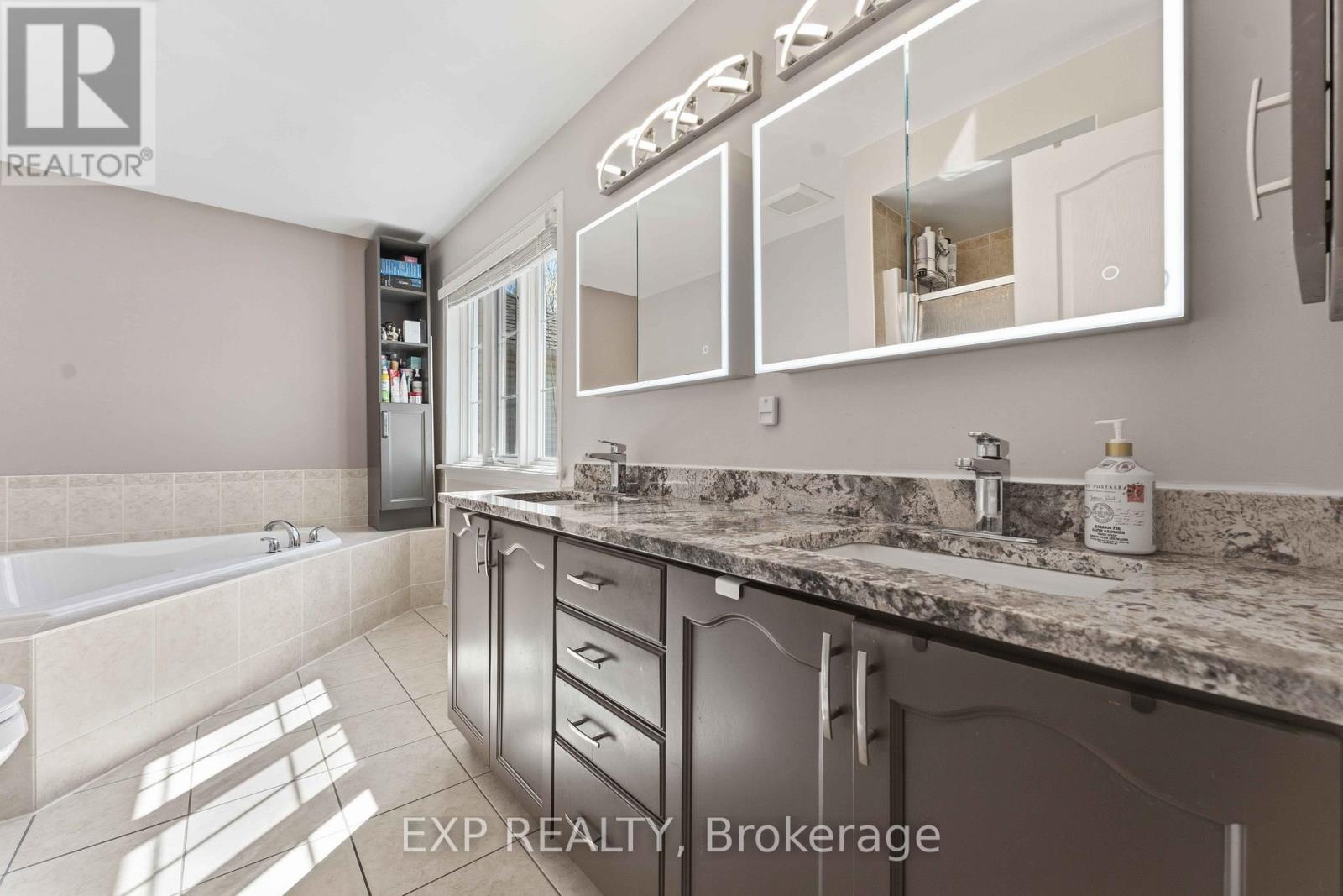 1132 ROCKY HARBOUR CRESCENT - 31