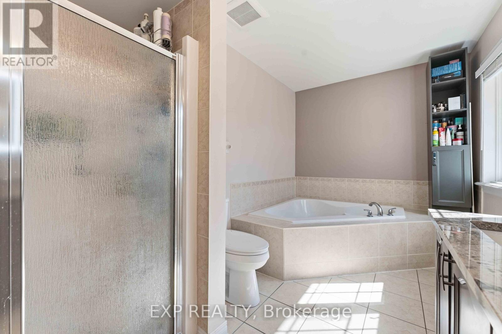 1132 ROCKY HARBOUR CRESCENT - 32