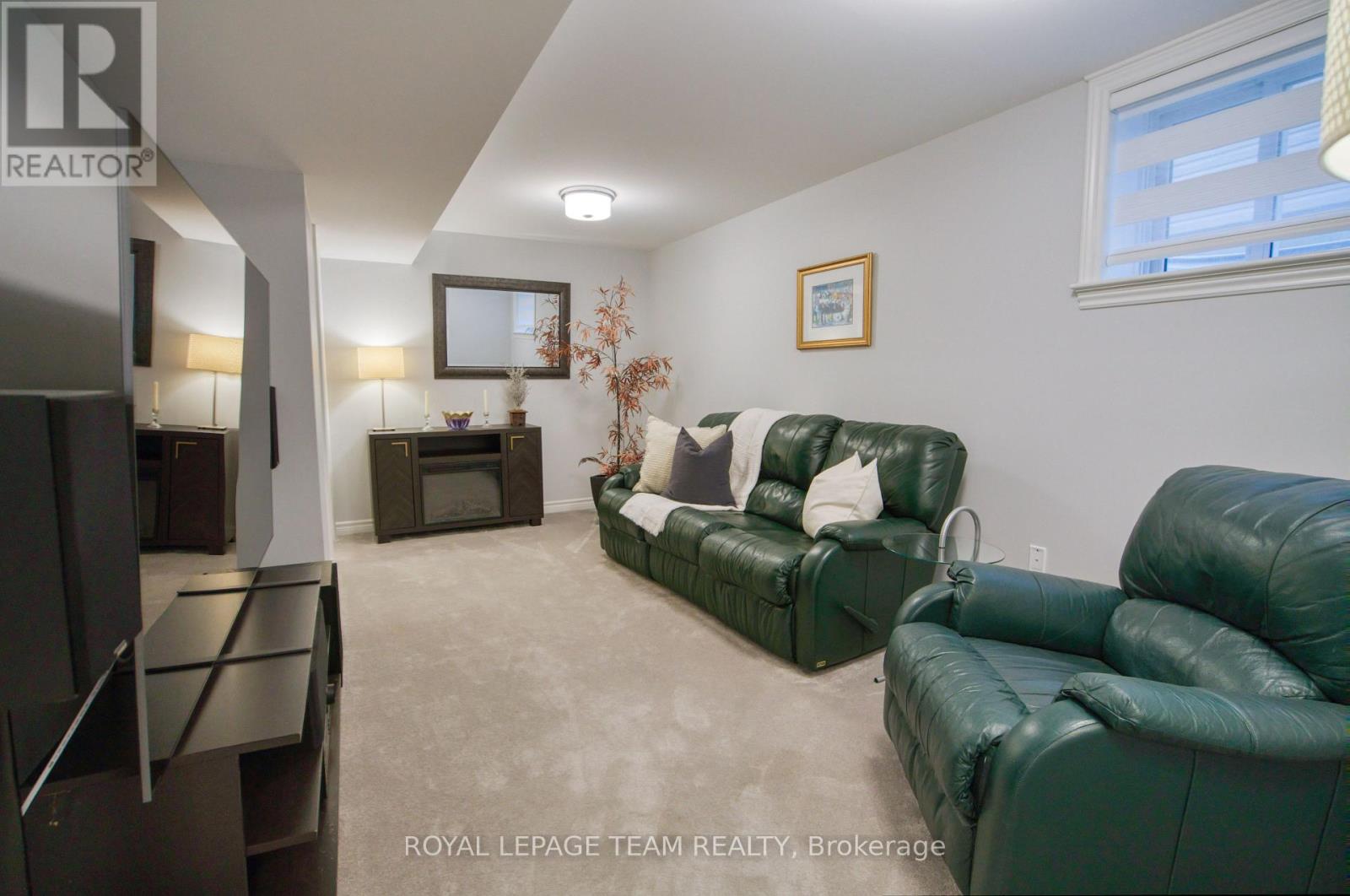56 KAYENTA STREET - 24