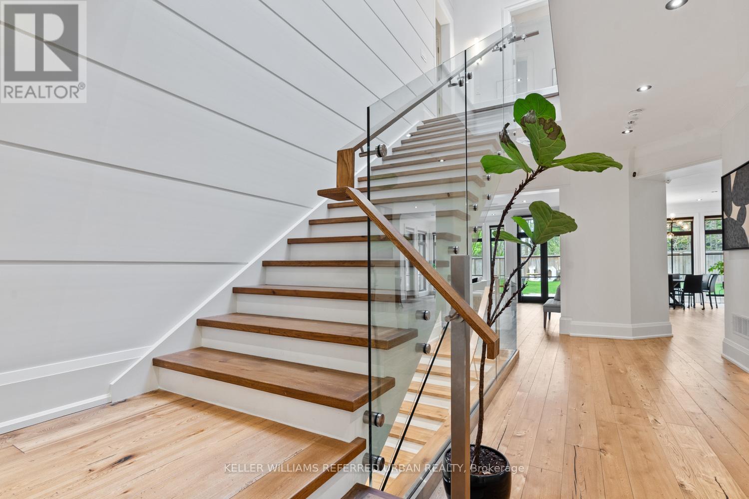 45 NORDEN CRESCENT - 19