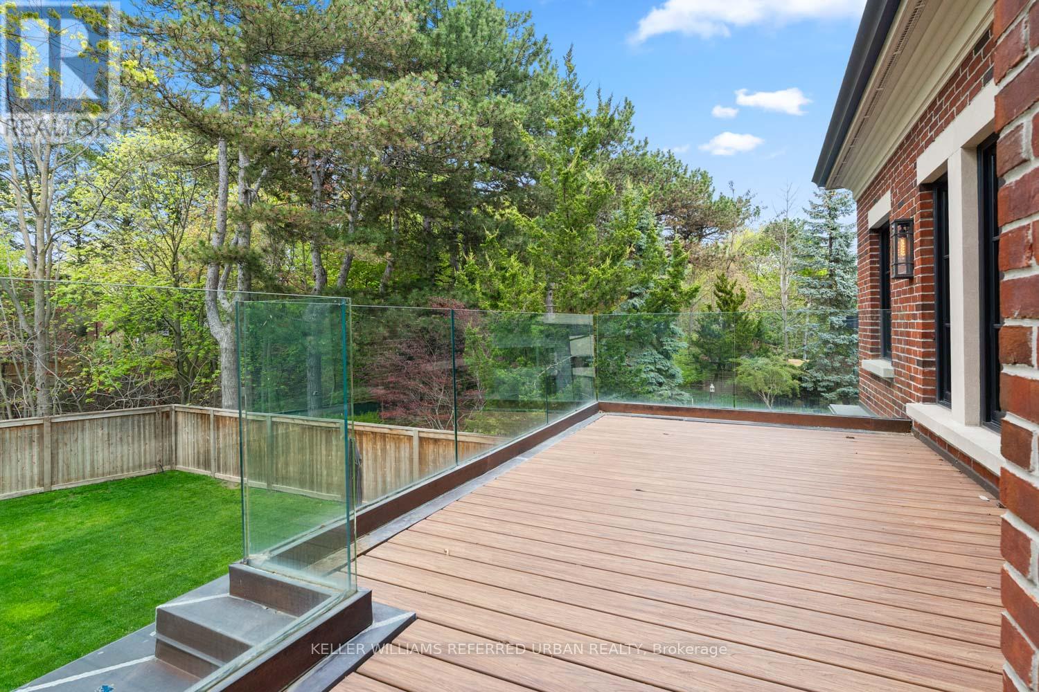 45 NORDEN CRESCENT - 23