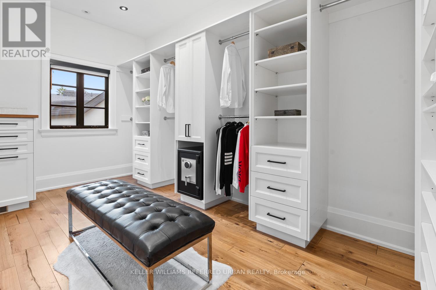 45 NORDEN CRESCENT - 27