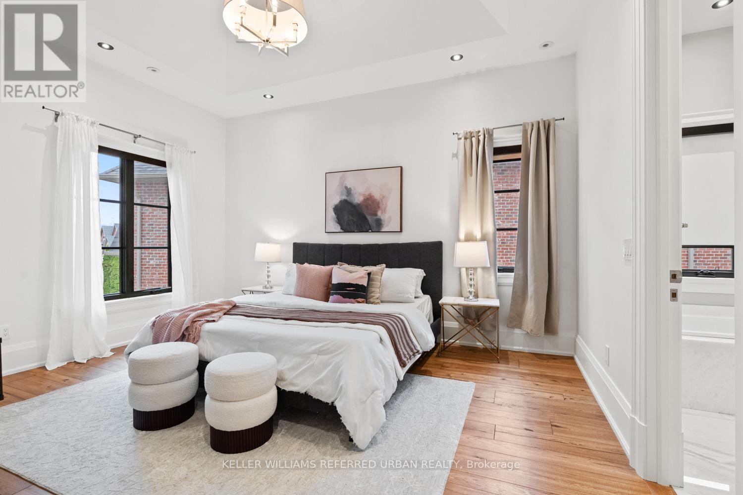 45 NORDEN CRESCENT - 34