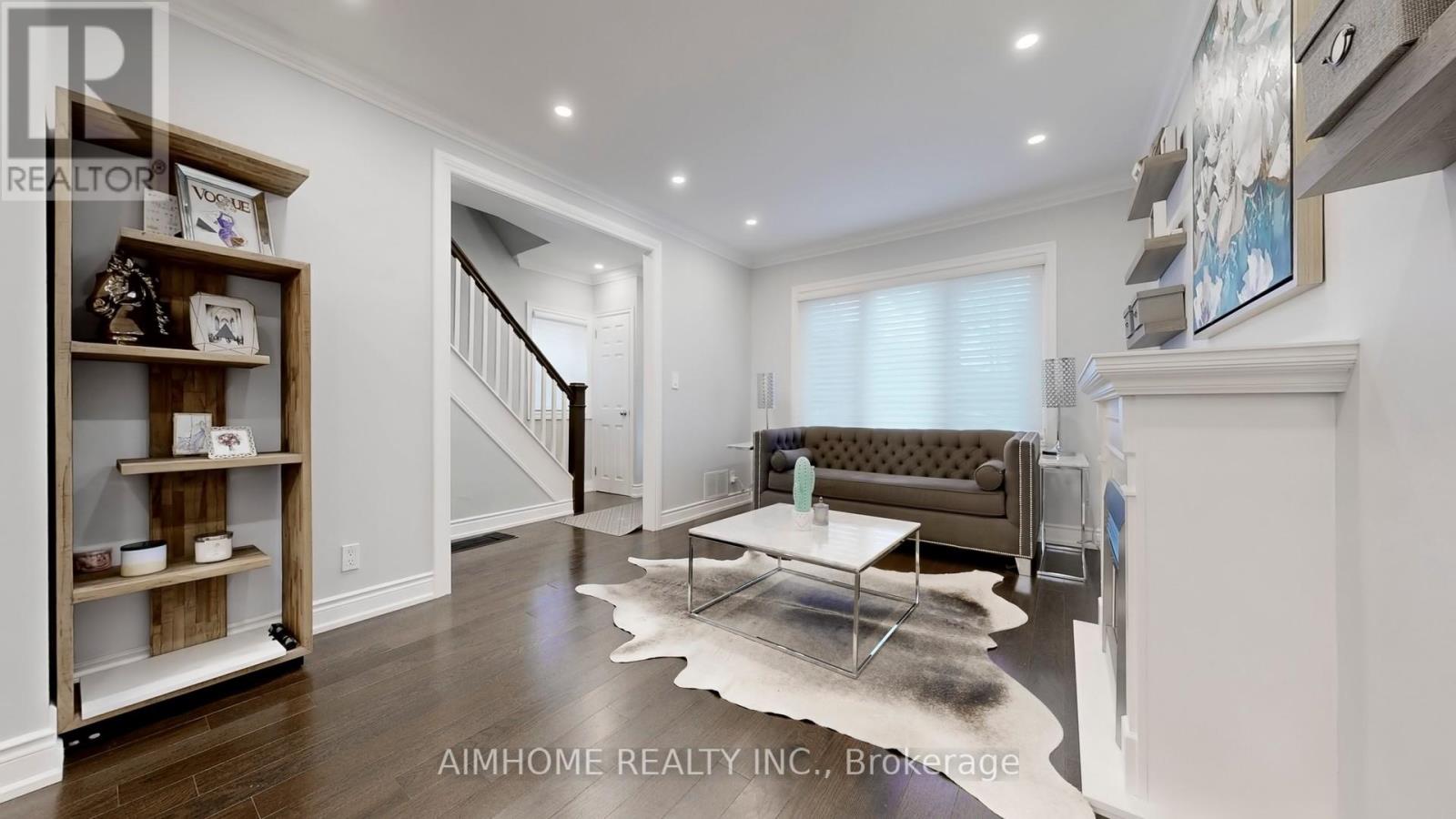 39 BRENTCLIFFE ROAD - 3