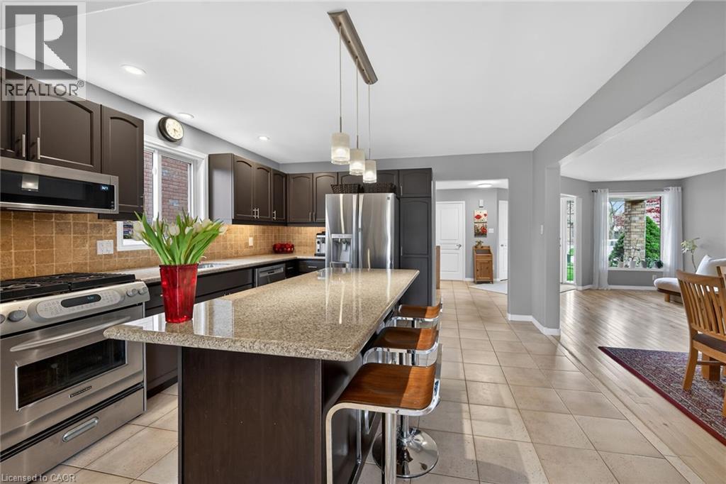 35 COVE Crescent, Stoney Creek, Ontario, L8E5A3 — Photo 20