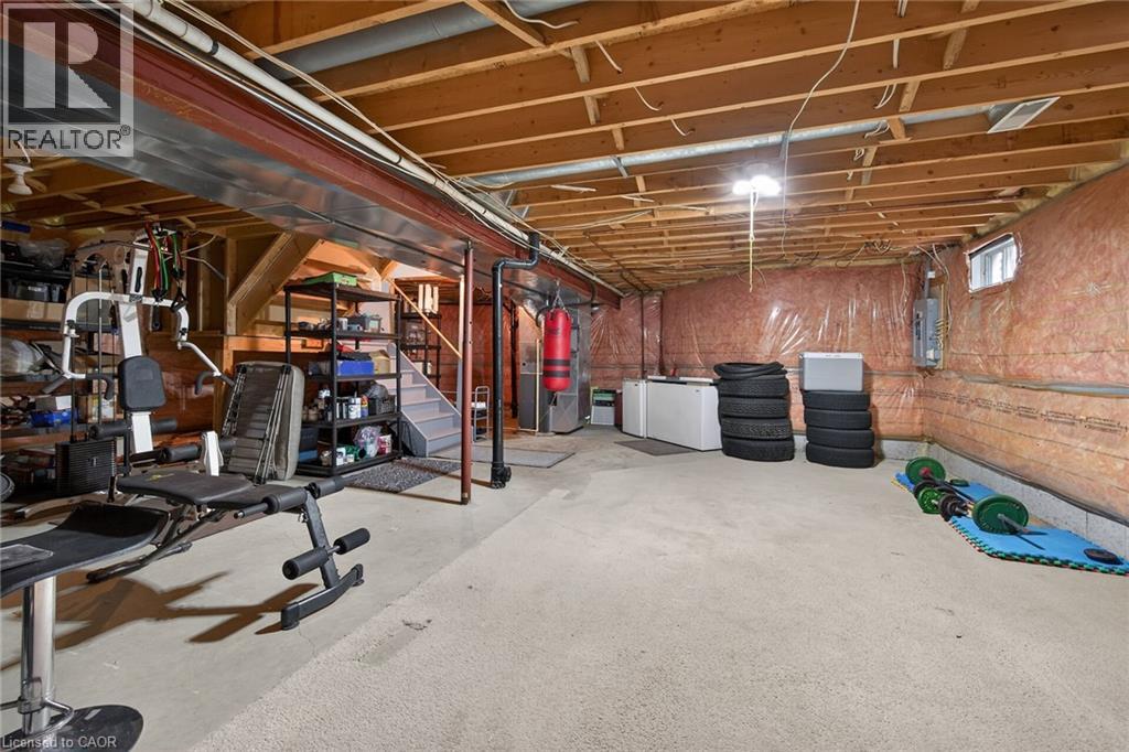 35 COVE Crescent, Stoney Creek, Ontario, L8E5A3 — Photo 30