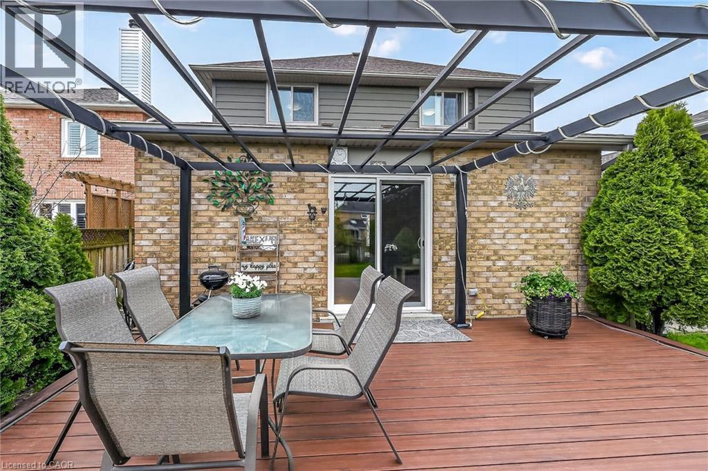 35 COVE Crescent, Stoney Creek, Ontario, L8E5A3 — Photo 24