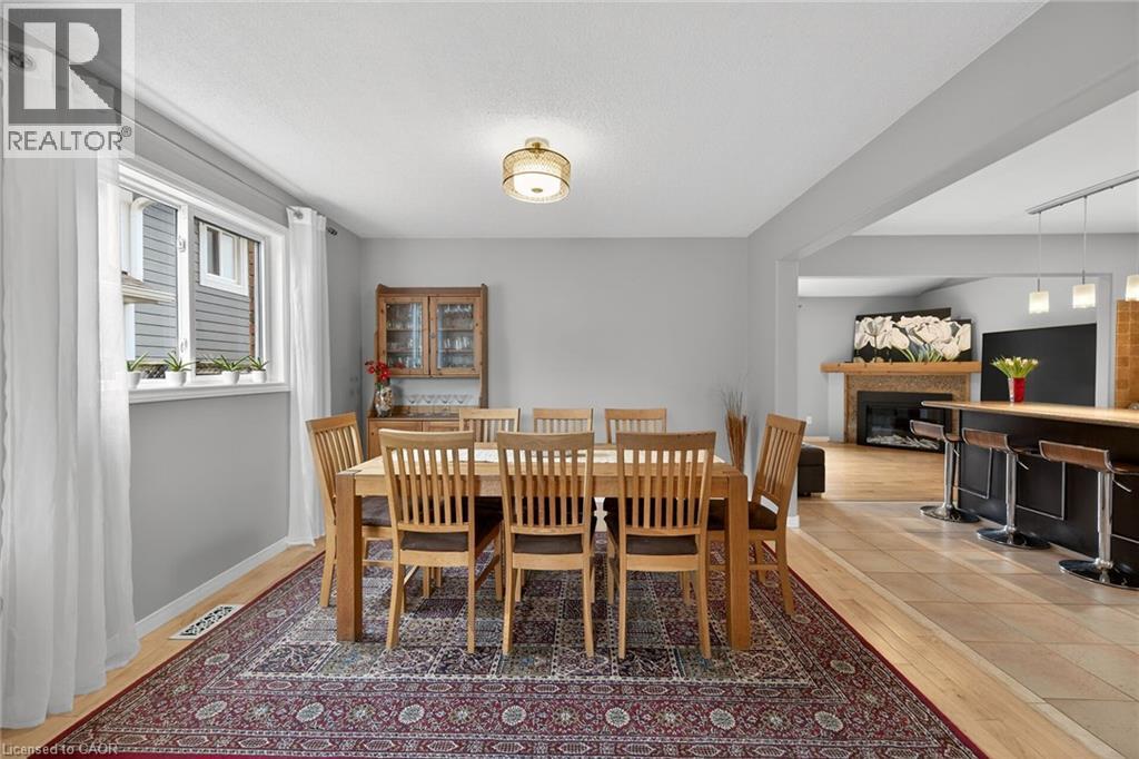35 COVE Crescent, Stoney Creek, Ontario, L8E5A3 — Photo 32