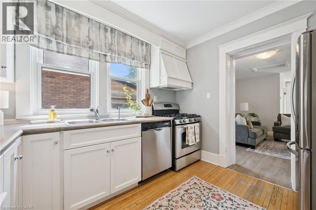 793 BELMONT Avenue W, Kitchener, Ontario, N2M1P5 — Photo 22