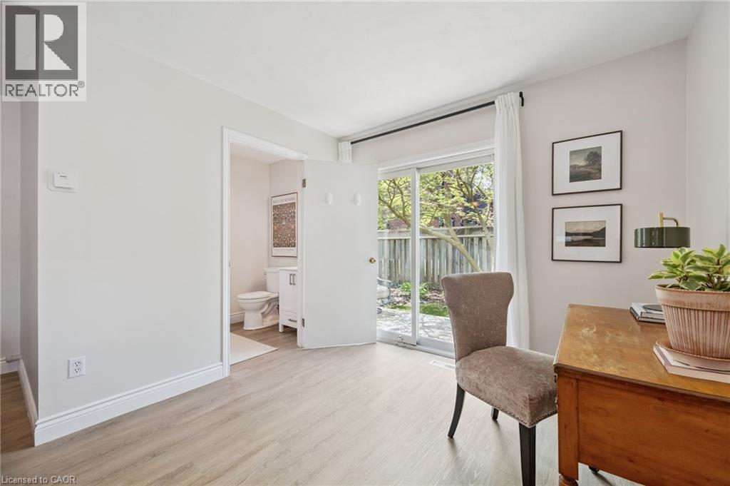 793 BELMONT Avenue W, Kitchener, Ontario, N2M1P5 — Photo 47