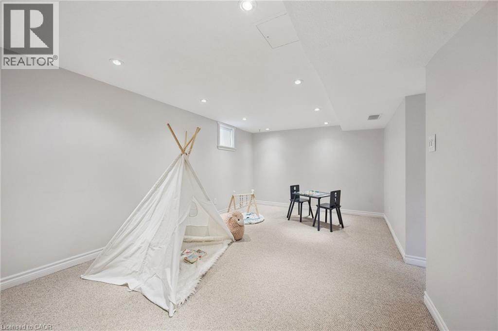 793 BELMONT Avenue W, Kitchener, Ontario, N2M1P5 — Photo 39