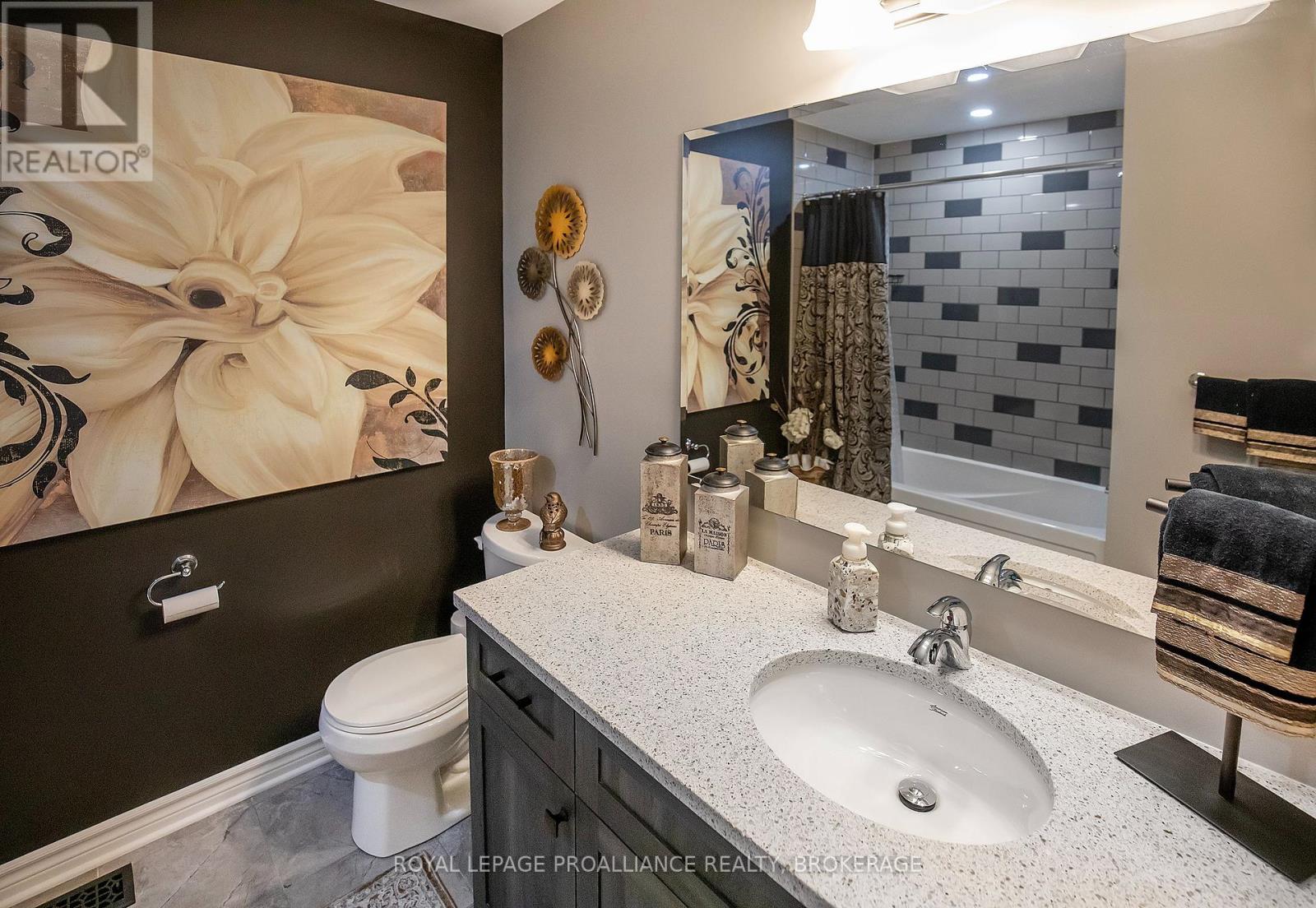 1380 DEMERS AVENUE - 29