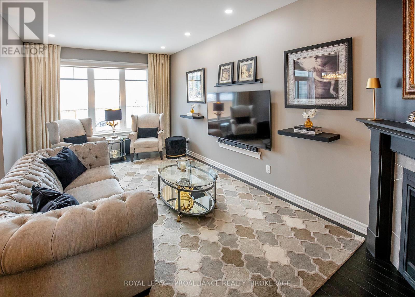 1380 DEMERS AVENUE - 9