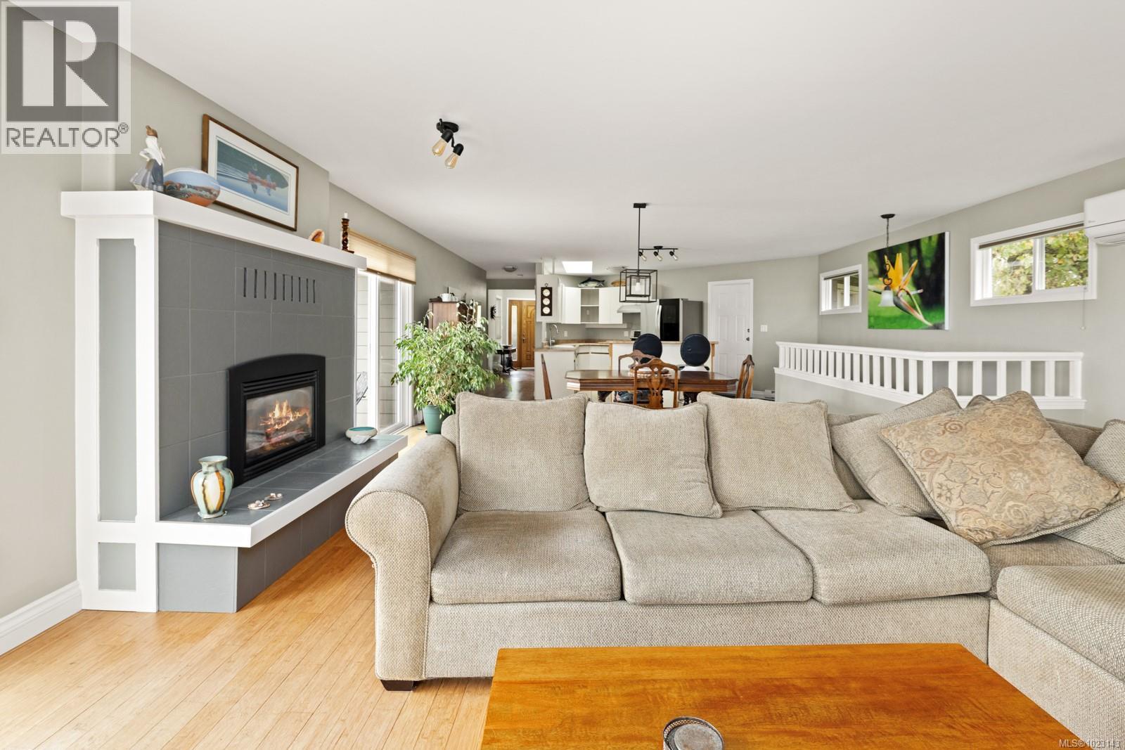 2509 Mill Bay Rd, Mill Bay