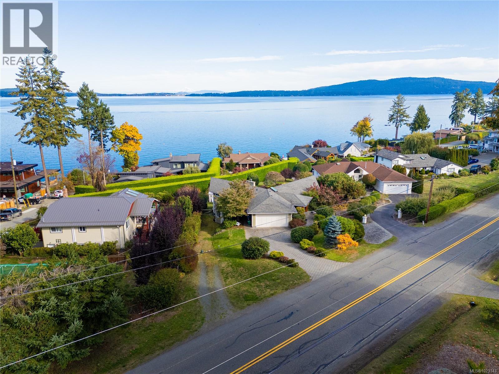 2509 Mill Bay Rd, Mill Bay