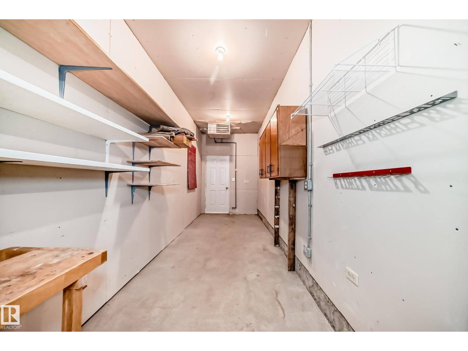 79 BROADVIEW CR - 55