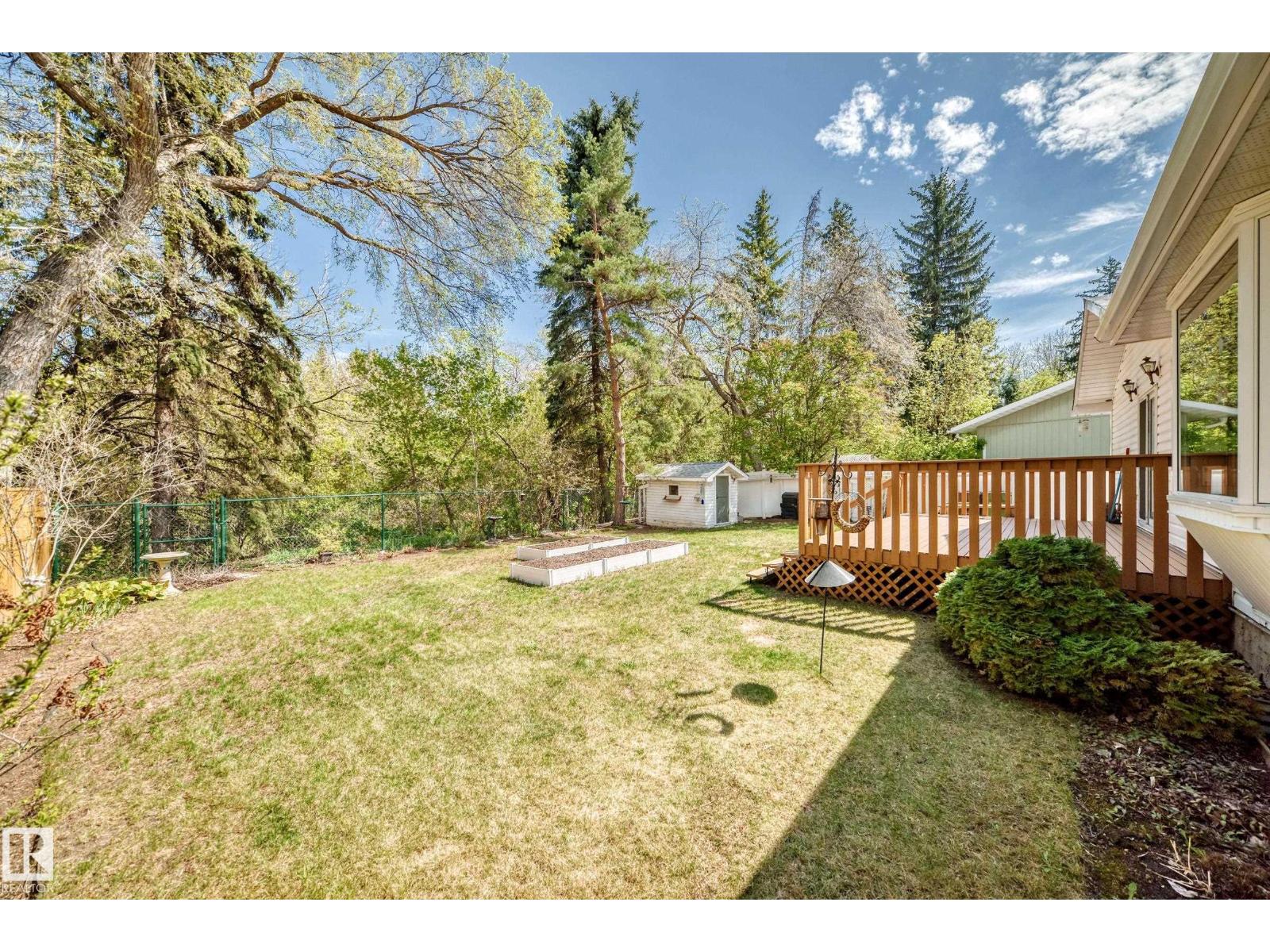 79 BROADVIEW CR - 59