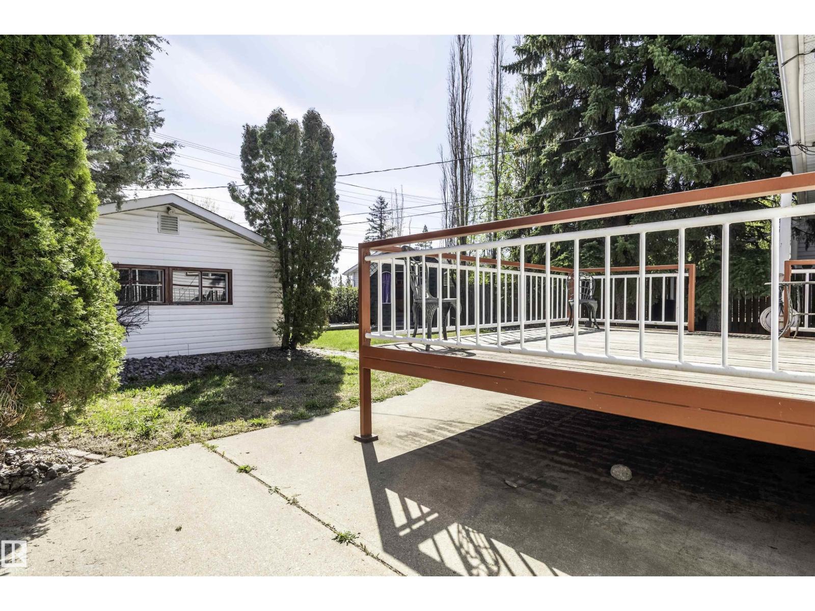 9331 52 ST NW - 41