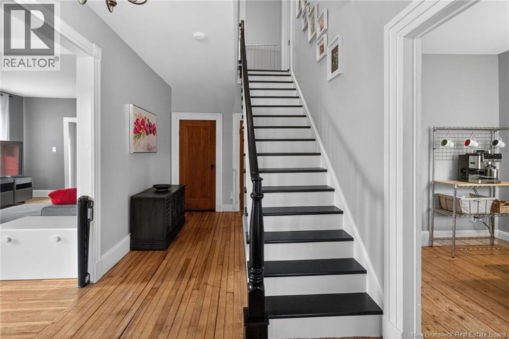 49 Pleasant Street - 23