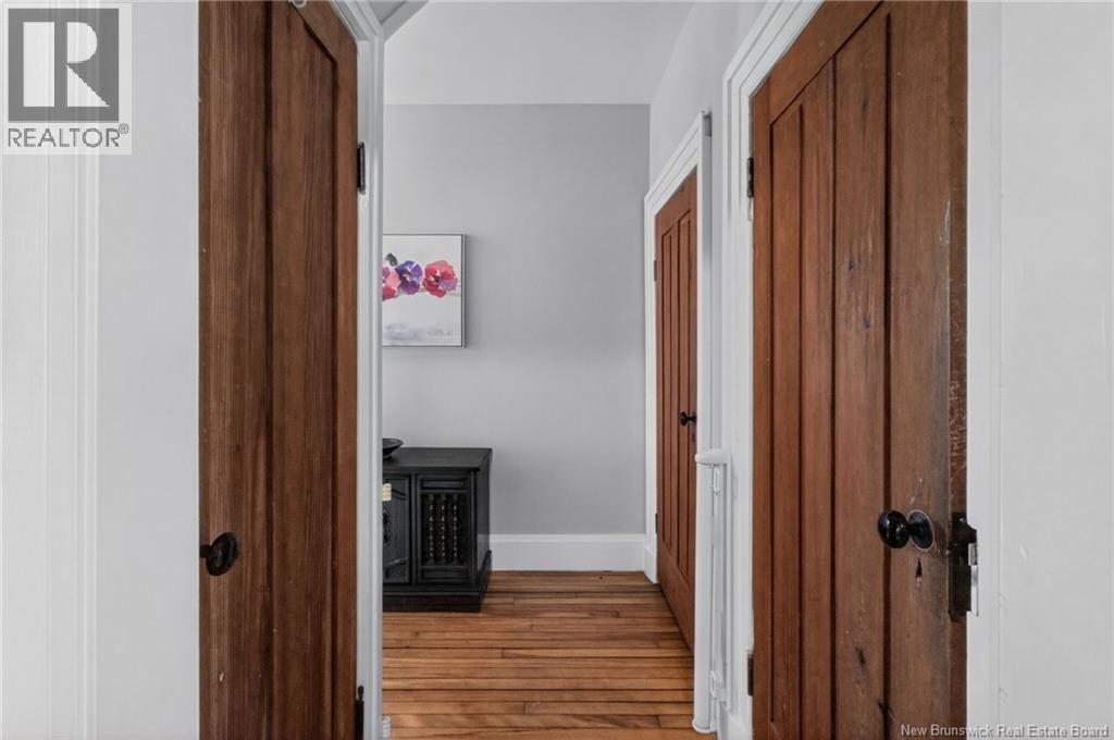 49 Pleasant Street - 38