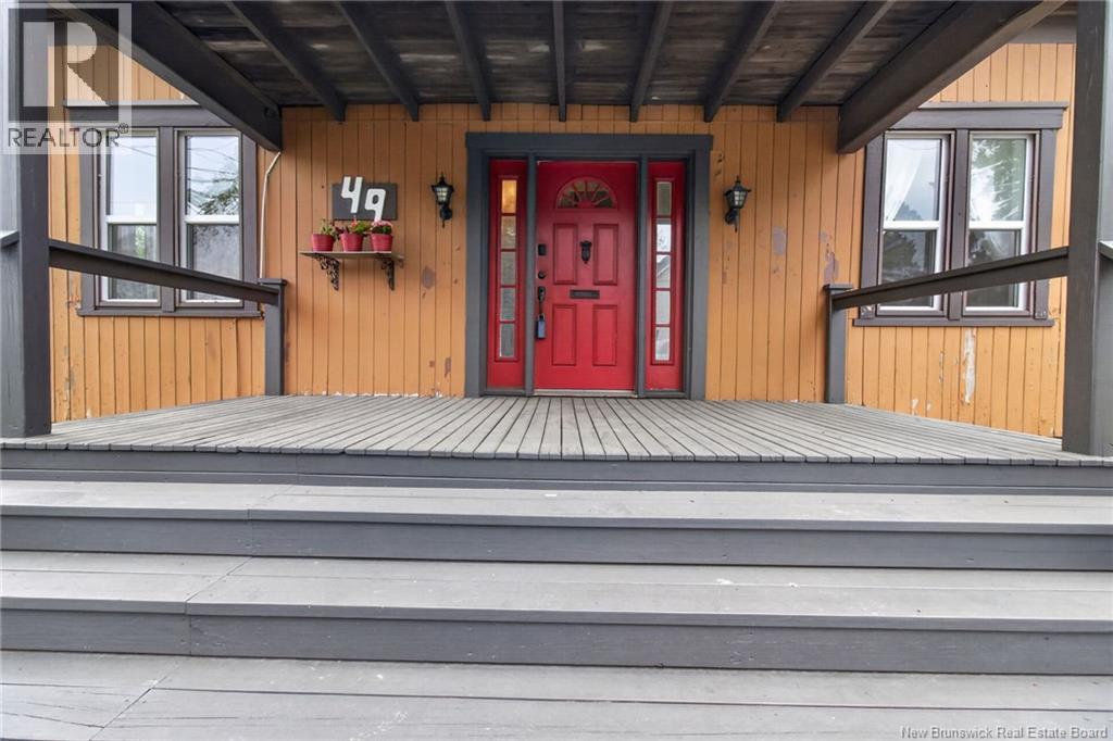 49 Pleasant Street - 45