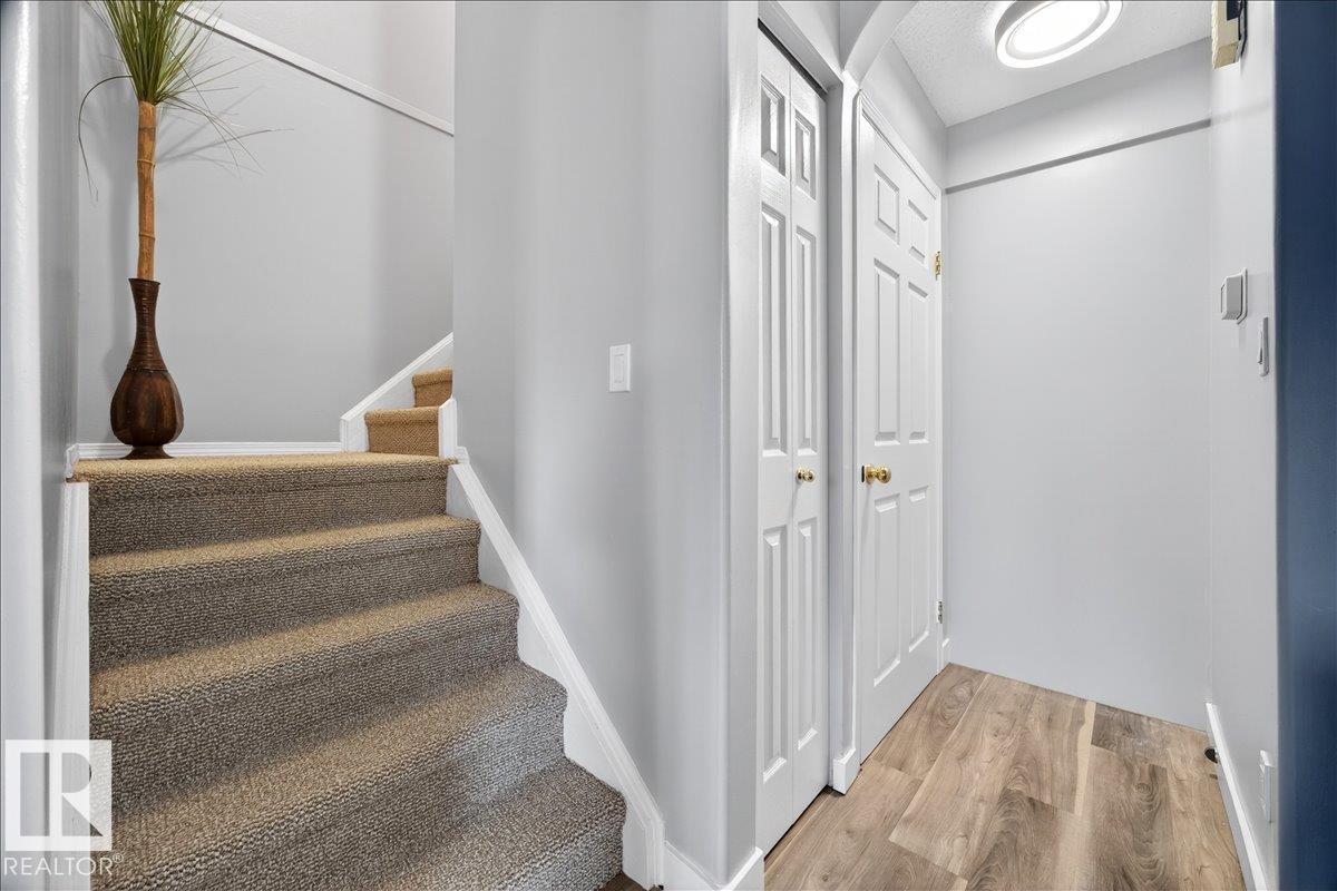6528 184 ST NW - 10